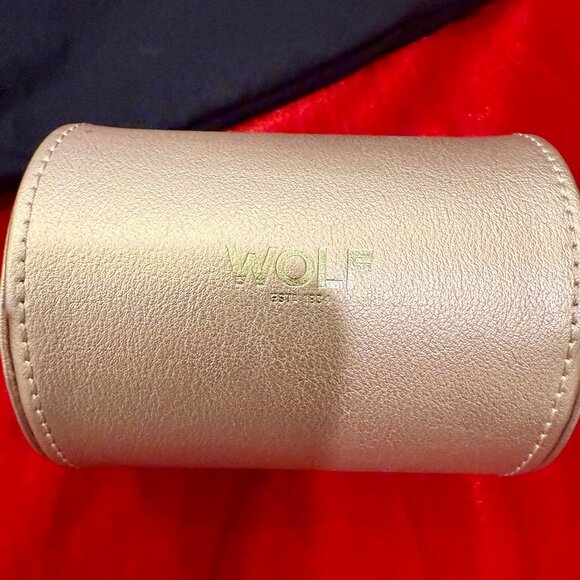 WOLF EST 1834 CHAMPAGNE FINE LEATHER WATCH JEWELRY CASE NEW WITHOUT TAGS (NWOT) - Picture 3 of 12
